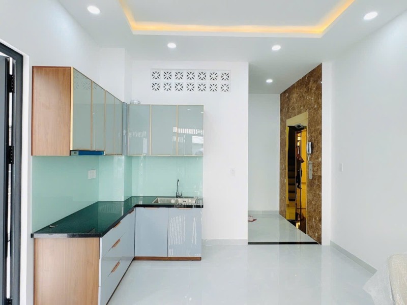 BÁN NHÀ PHÚ NHUẬN OTO VÀO NHÀ 50M2 4 TẦNG THANG MÁY NGANG 4M NỞ HẬU  KD HOÀNG DIỆU 8.8 TỶ - Ảnh chính